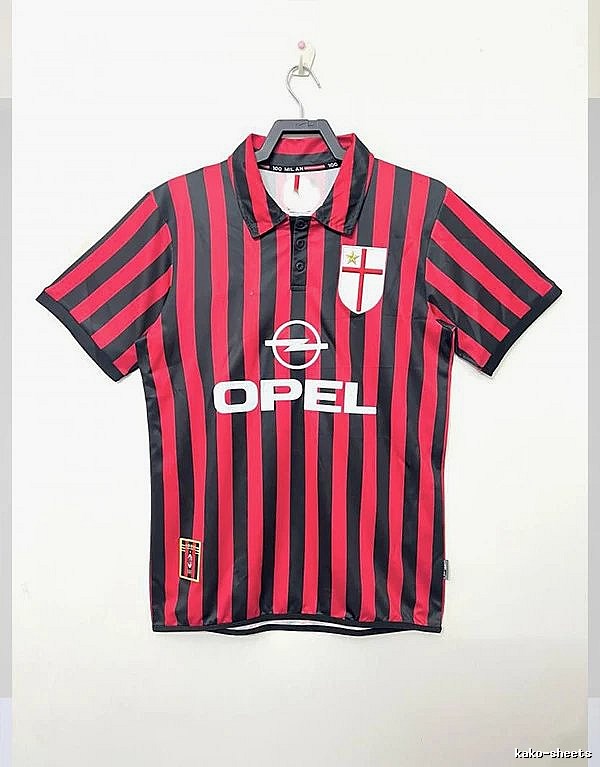 AC Milan Resort Retro soccer jersey Red Black Striped for Travel Looks