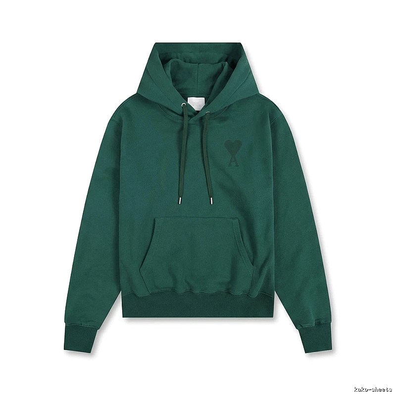 AMI's simple and loving style hoodie.