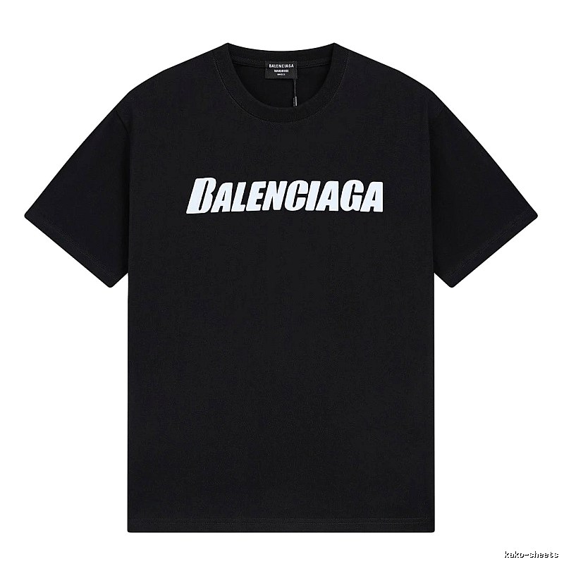 Balenciaga minimalist style black T-shirt