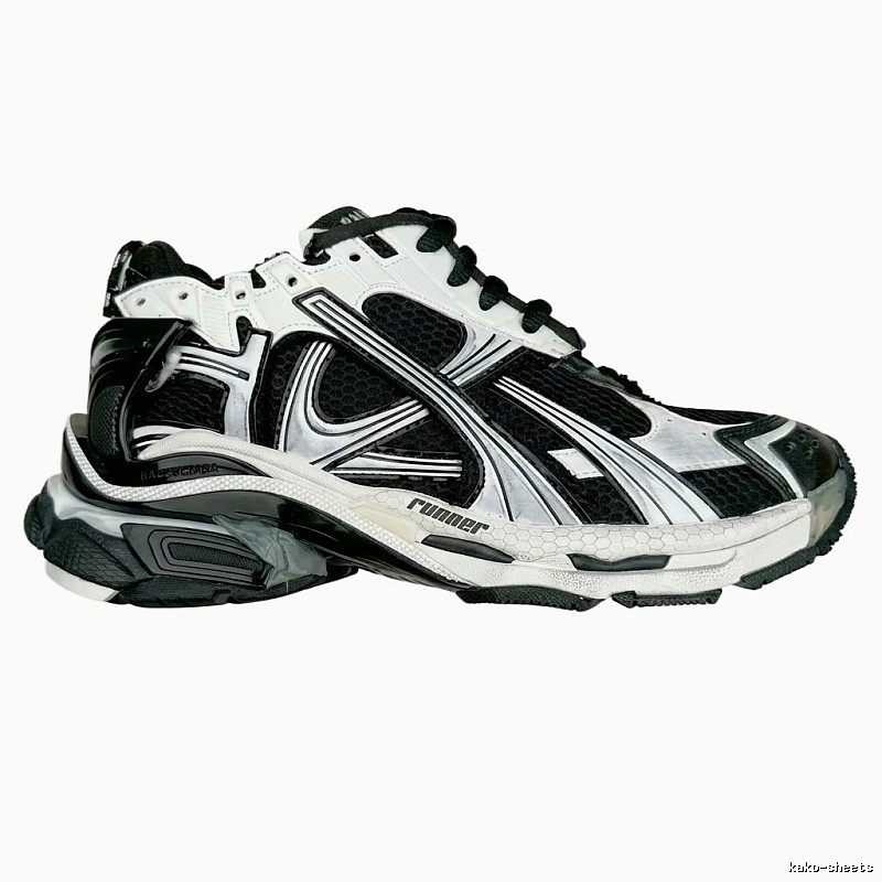 Balenciaga retro black and white sports shoes