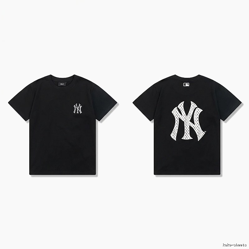 Classic black T-shirt of MLB