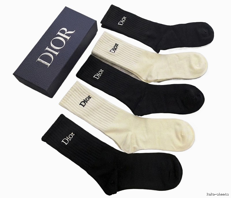 Dior minimalist style black and white socks
