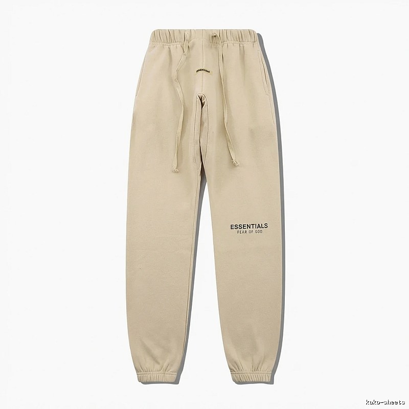 ESSENTIALS minimalist khaki pants