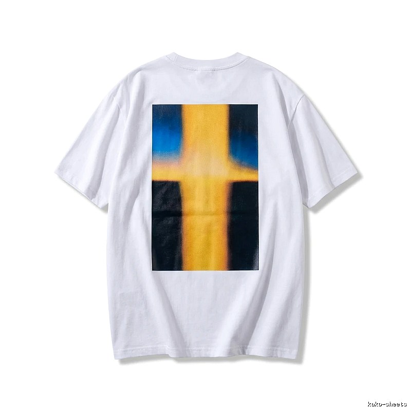 ESSENTIALS minimalist style white T-shirt