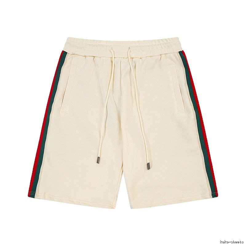 Gucci retro style off-white shorts