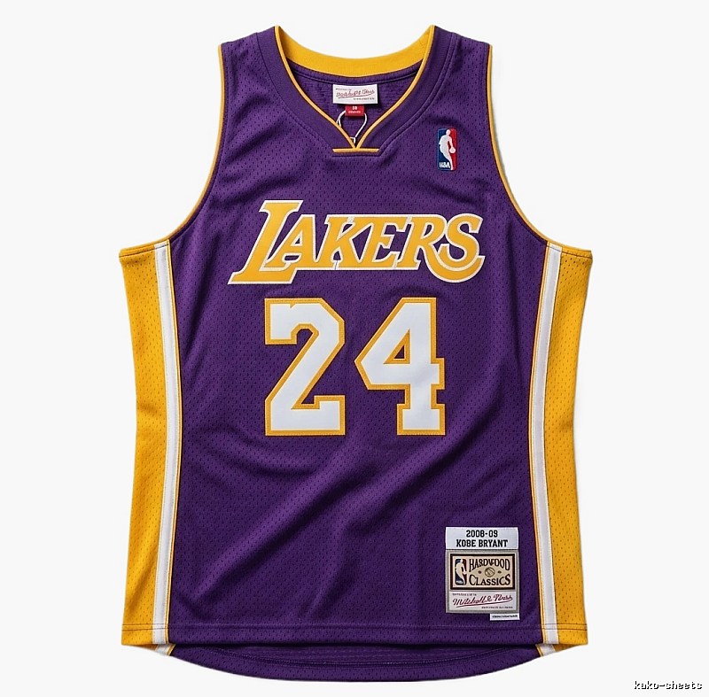 Kobe Lakers retro-style jersey