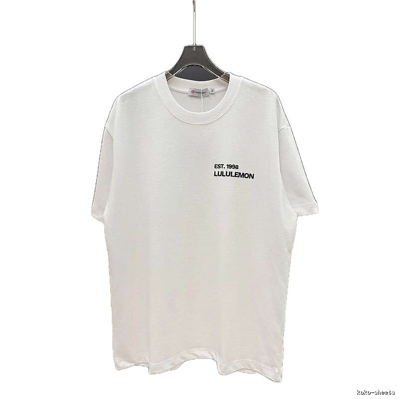 lululemon minimalist style printed white short-sleeve T-shirt