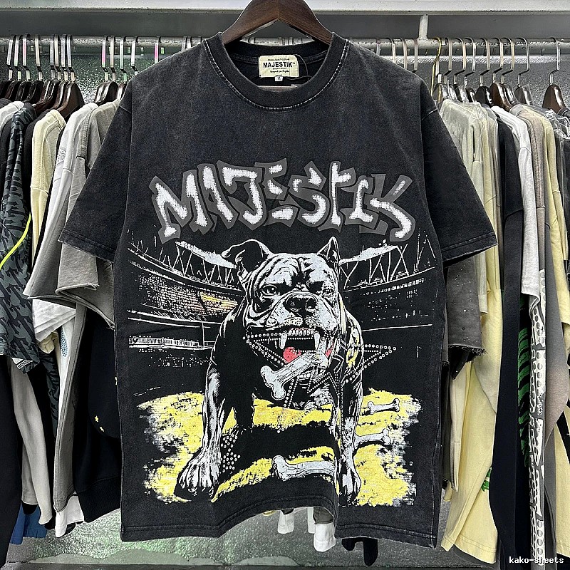 MAJESTIK Bulldog Distressed Street Style Black T-Shirt