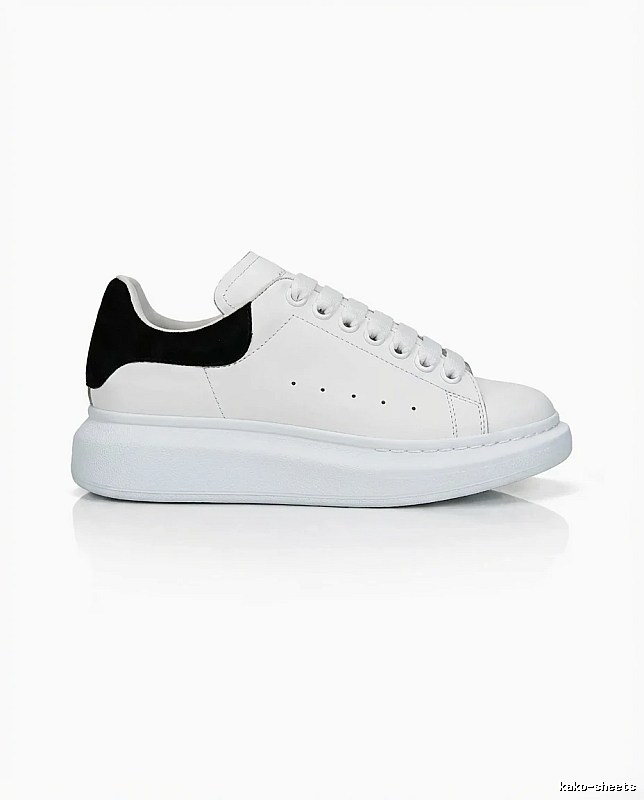 McQueen black and white thick-soled sports shoes