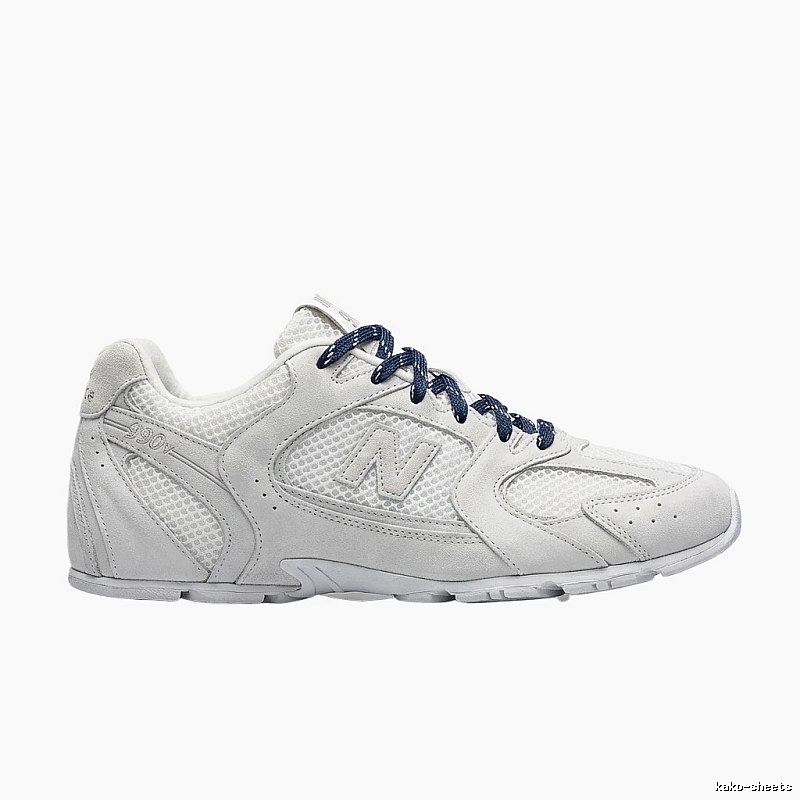 Miu Miu retro-style off-white sports shoes