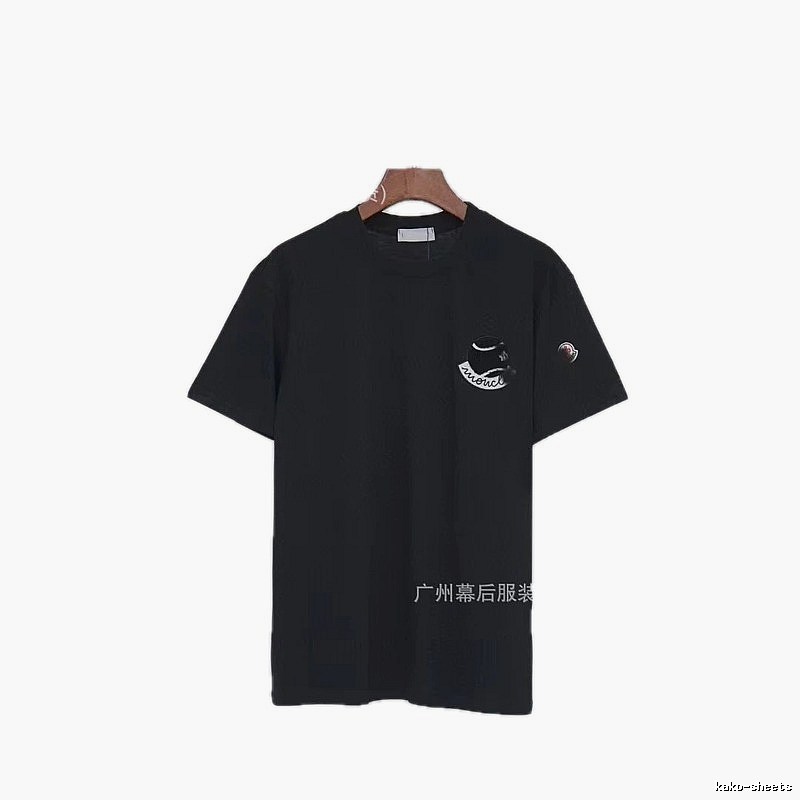 Moncler Embroidered Casual Black Short-sleeve T-shirt