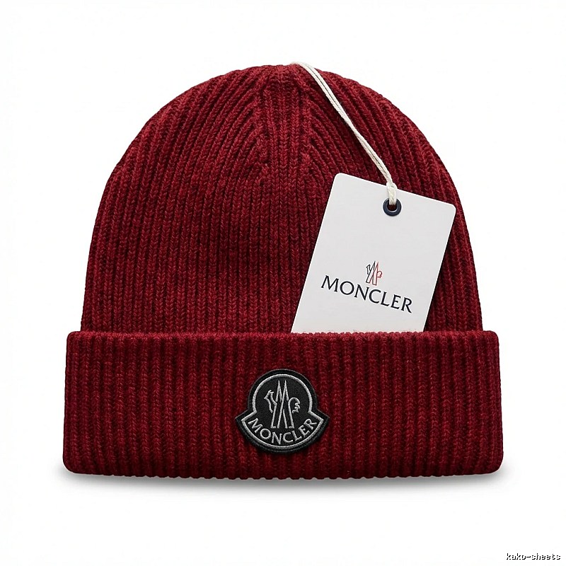 Moncler simple-style burgundy knitted hat