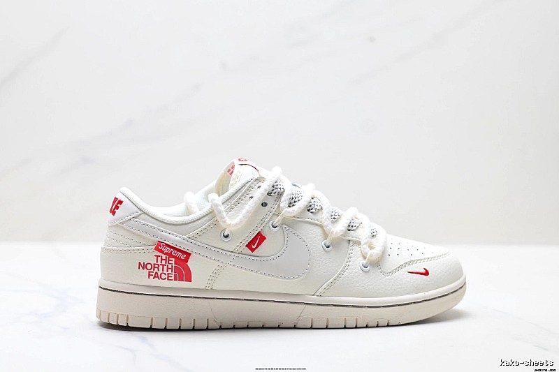 Nike co-branded trendy and cool white shoes