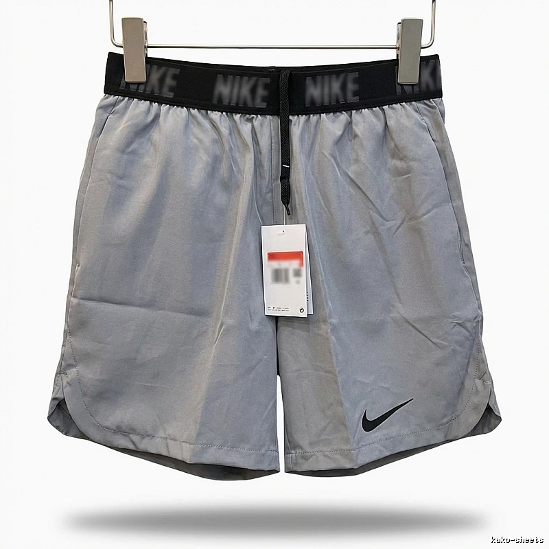 Nike sporty grey shorts