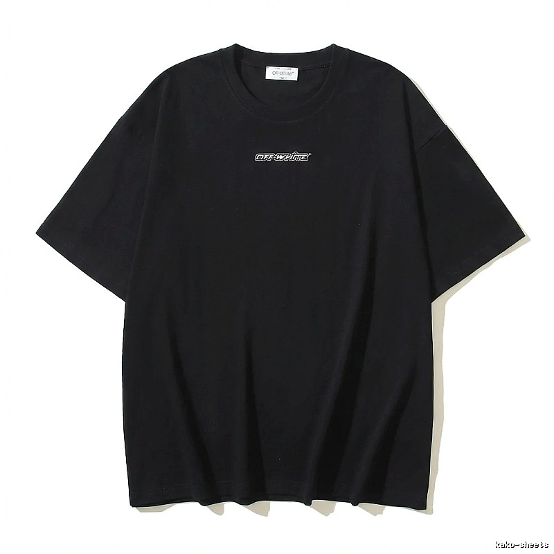 Off-White minimalist style black T-shirt