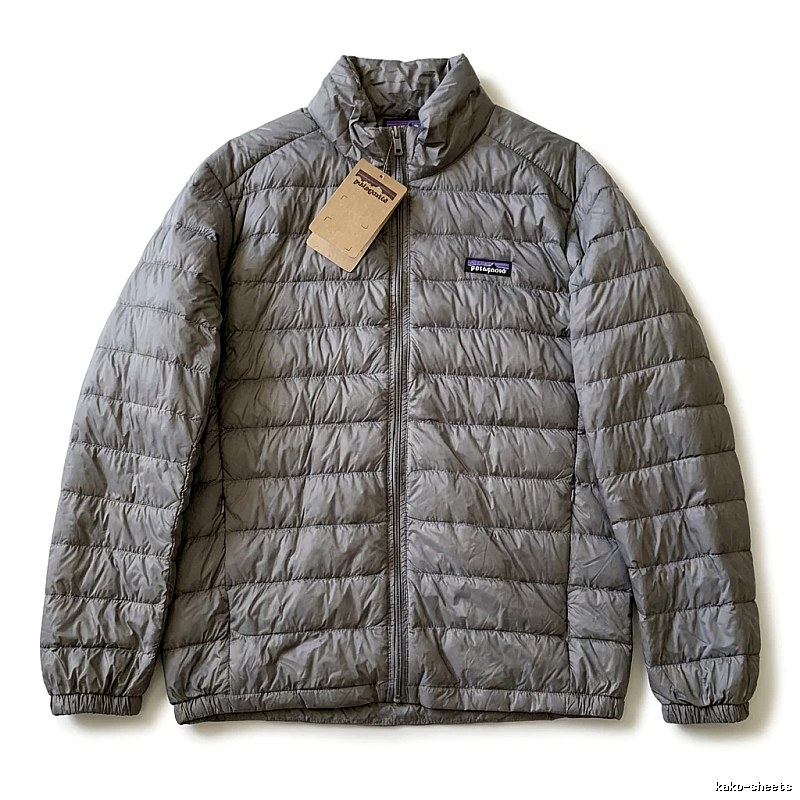 Patagonia series minimalist style gray coat