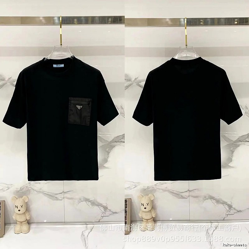 Prada Triangle Logo Minimalist Style Black Short-sleeve T-shirt