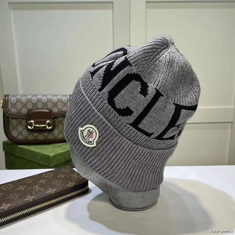 Ribbed Knit Beanie with Ribbed Patch Detail from Gucci