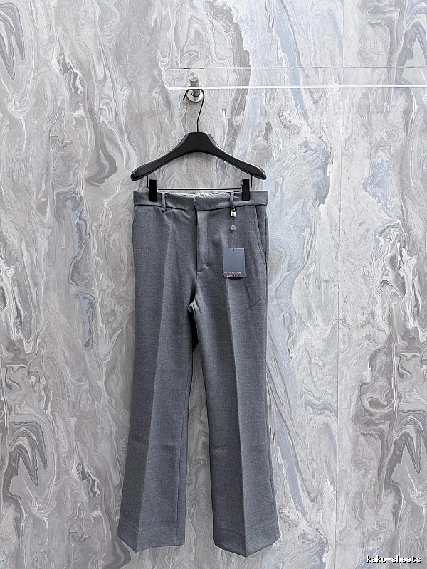 Straight Casual Trousers - Cropped Leg And Simple Clean Front Travel Edit