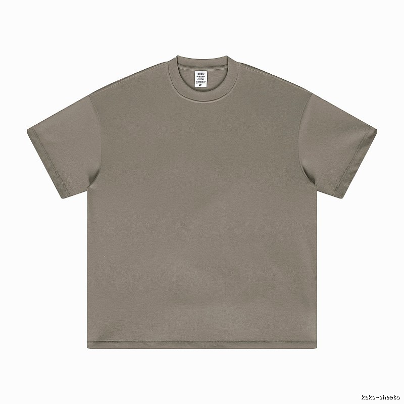 Streetwear Plain white T-shirt Minimal White Short with Logo Accent