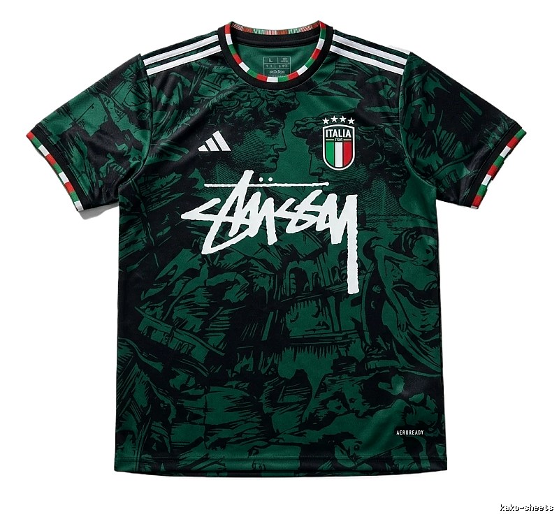 Stussy retro-style dark green T-shirt