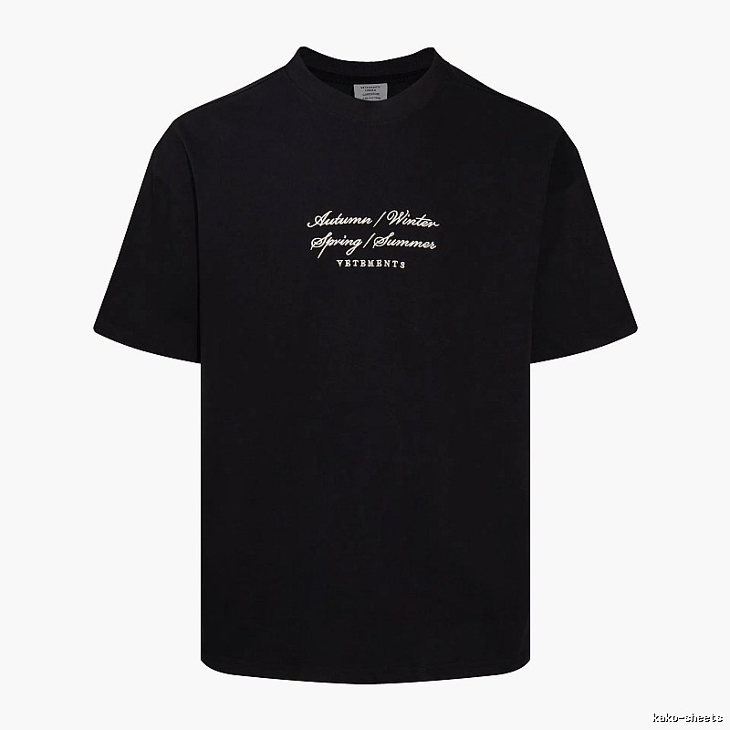 Summer Statement graphic T-shirt Black Colorful Lucky with Bold Graphic
