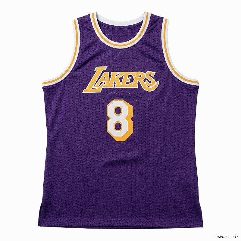 The classic blue jersey of the Michael Jordan.