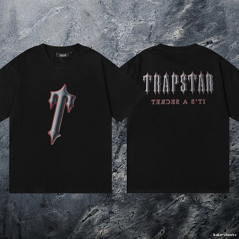 Trapstar Classic Keys graphic T-shirt Black White Key with Travel-Friendly Style