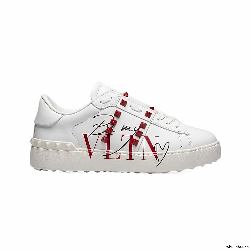 Valentino rivet trendy white shoes